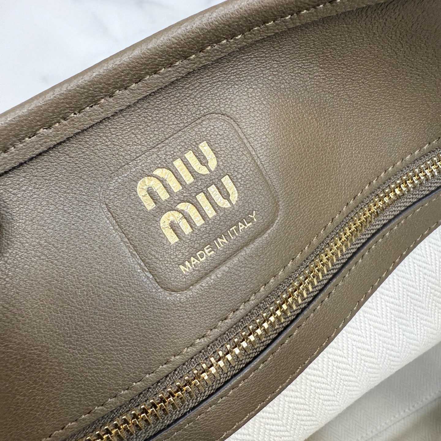 Miu Miu Aventure Nappa Leather Bucket Bag - FashionPlug