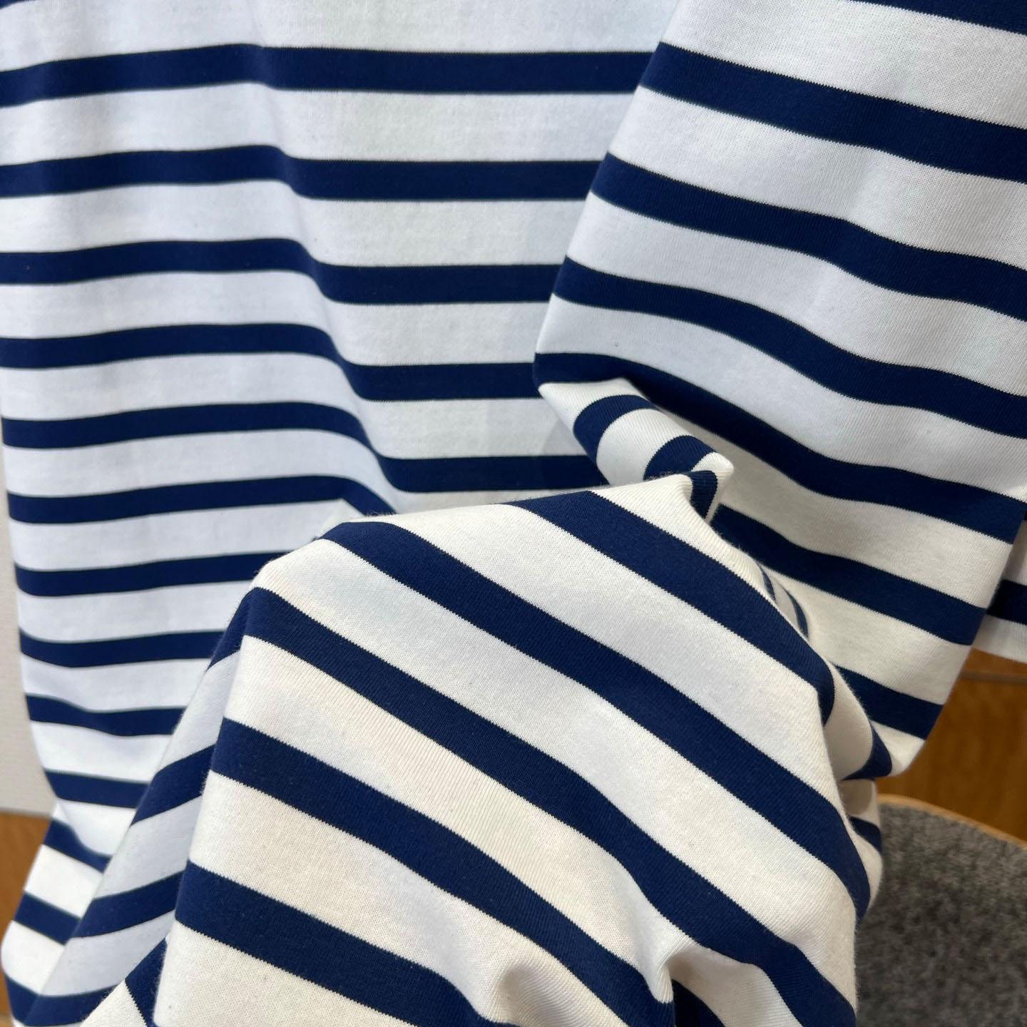AMI Paris White & Navy Boxy Mariniere 'Ami De Coeur' T-shirt - FashionPlug