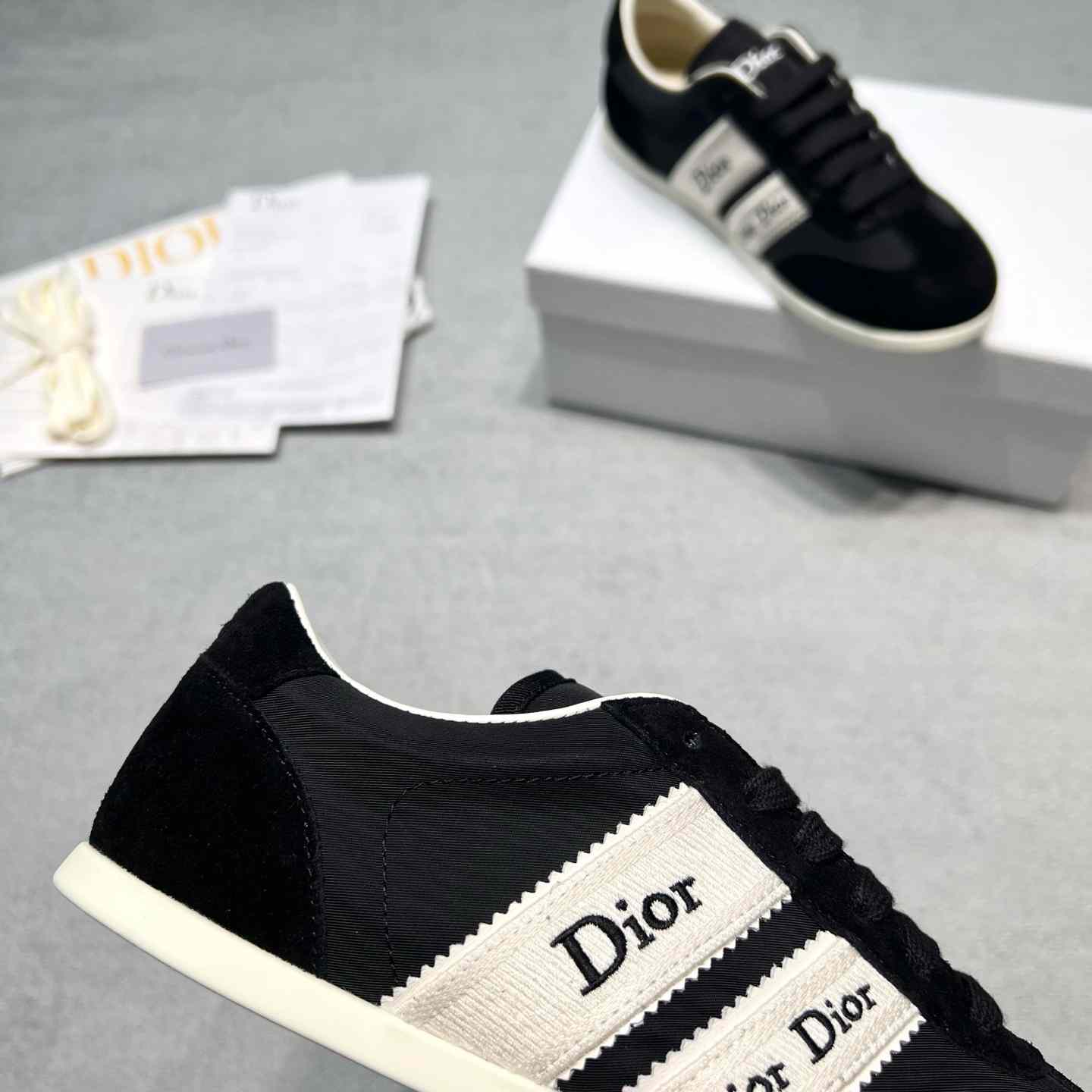 Dior Ribbon Sneaker - FashionPlug
