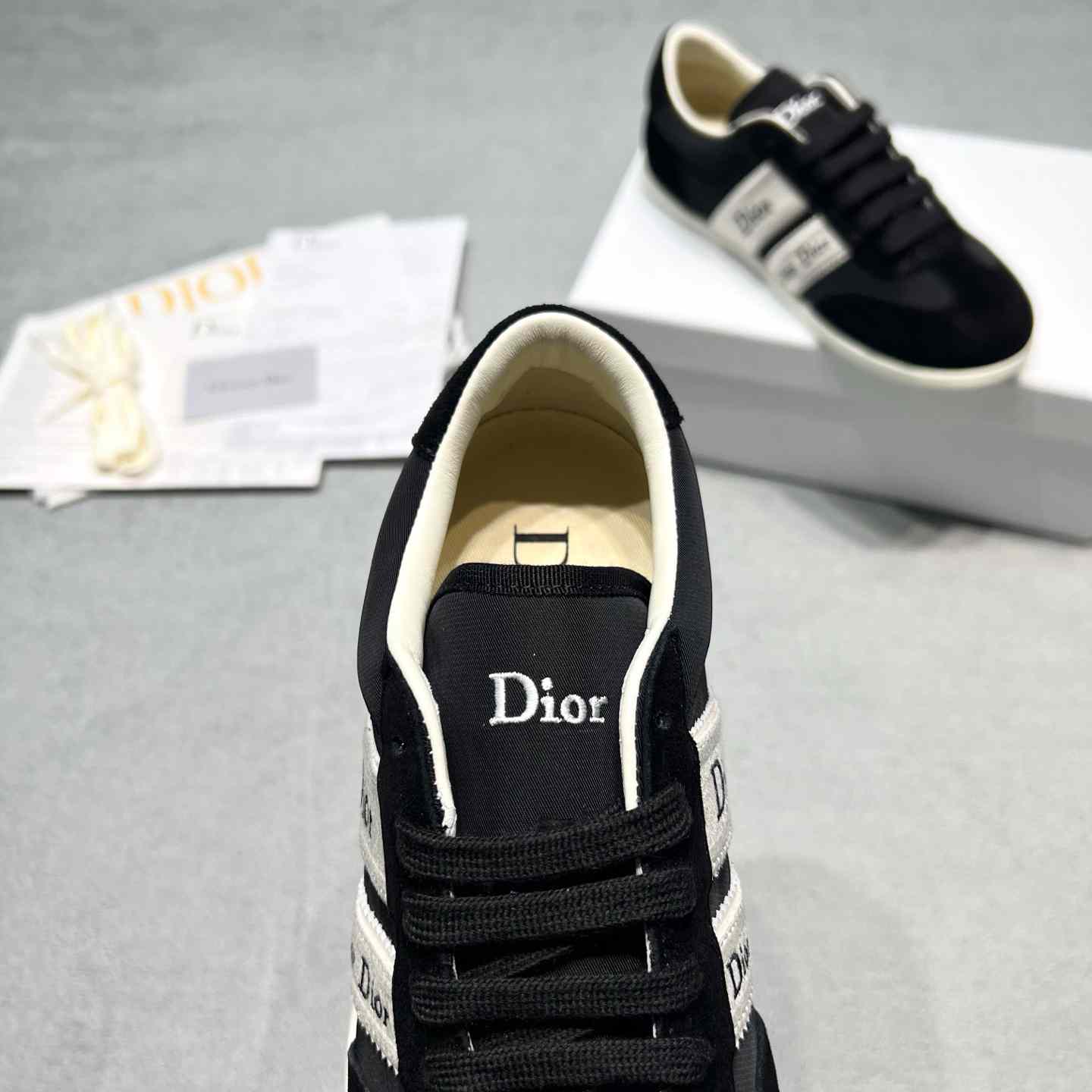 Dior Ribbon Sneaker - FashionPlug