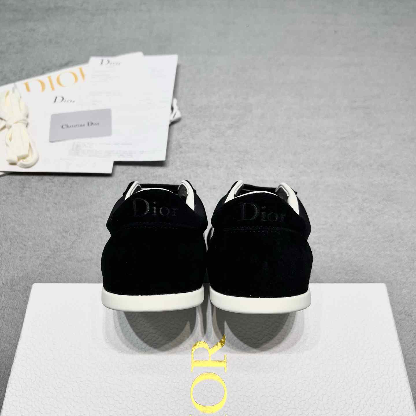 Dior Ribbon Sneaker - FashionPlug