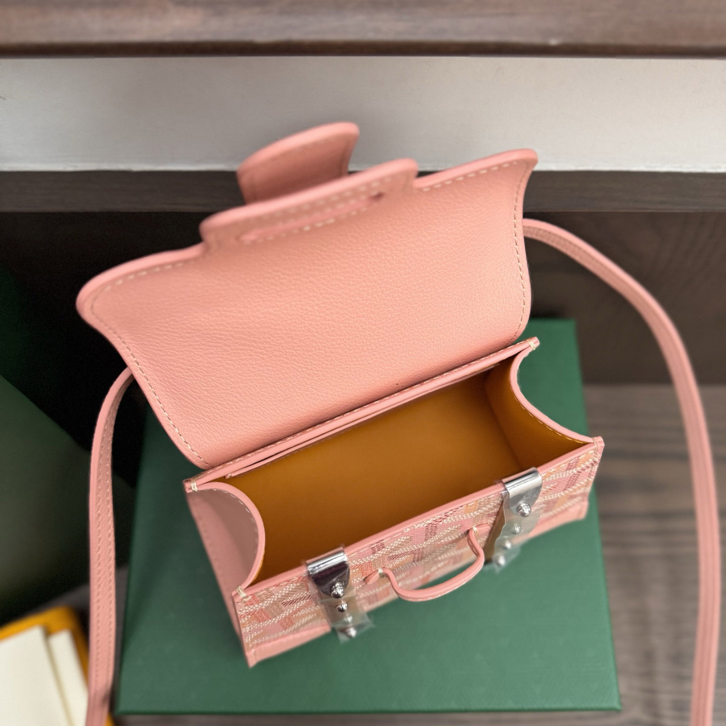Goyard Saïgon Structuré Mini Bag Limited Edition - FashionPlug