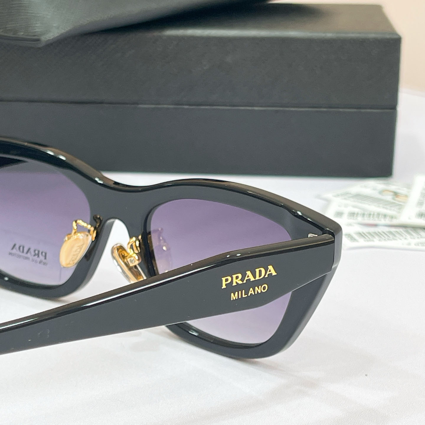Prada PR D11VD Sunglasses - FashionPlug