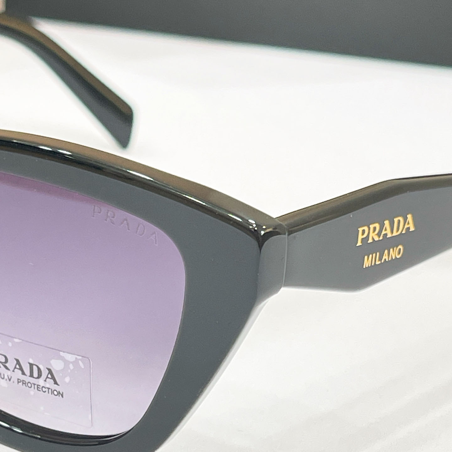 Prada PR D11VD Sunglasses - FashionPlug
