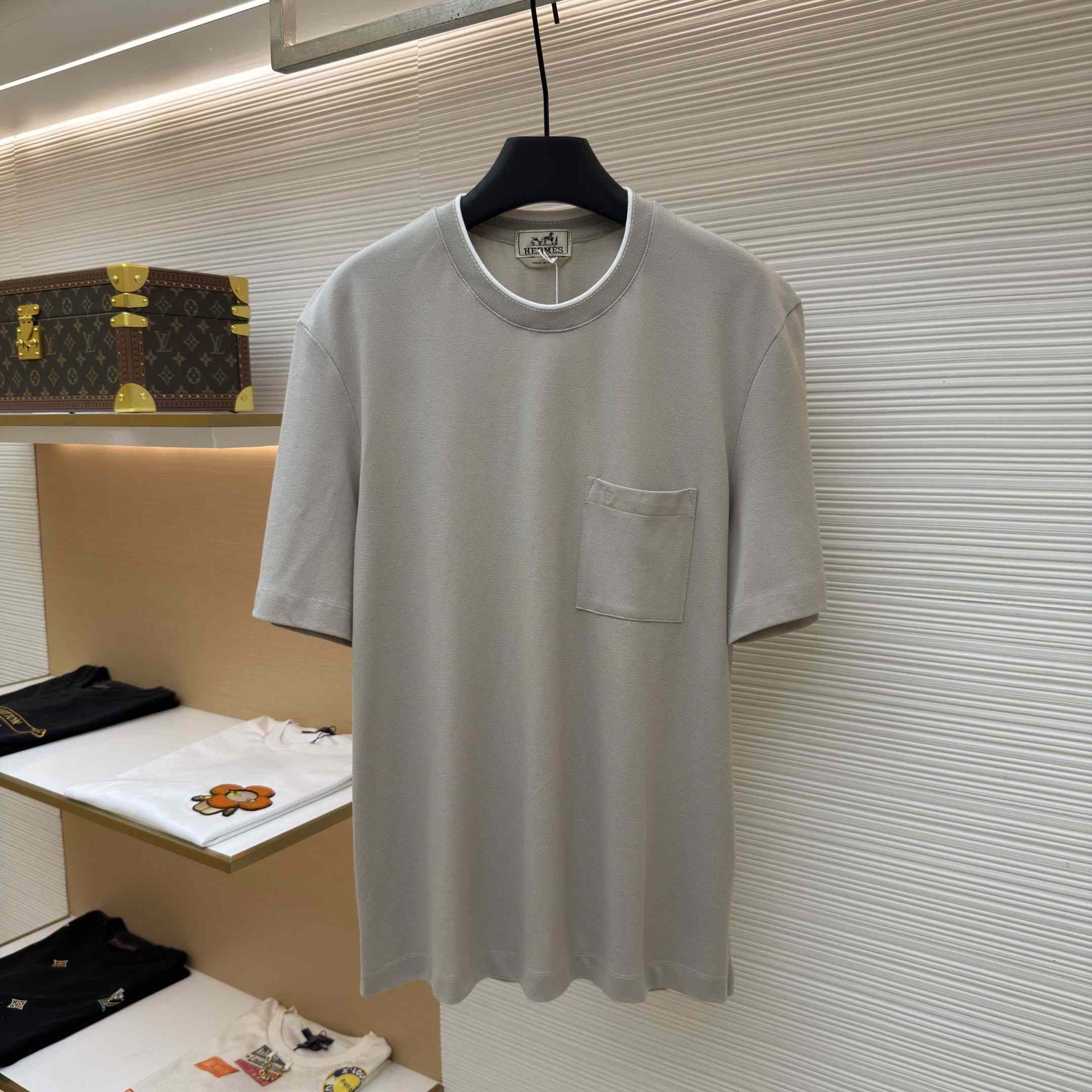 Hermes "Piqures Sellier" T-shirt - FashionPlug