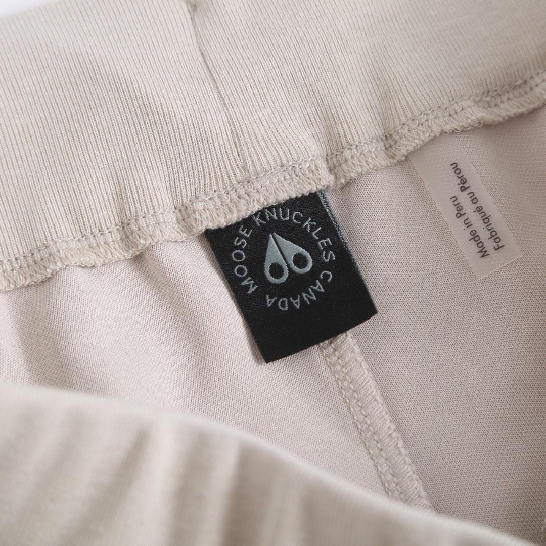 Moose Knuckles Dalon Cargo Sweatshorts - FashionPlug