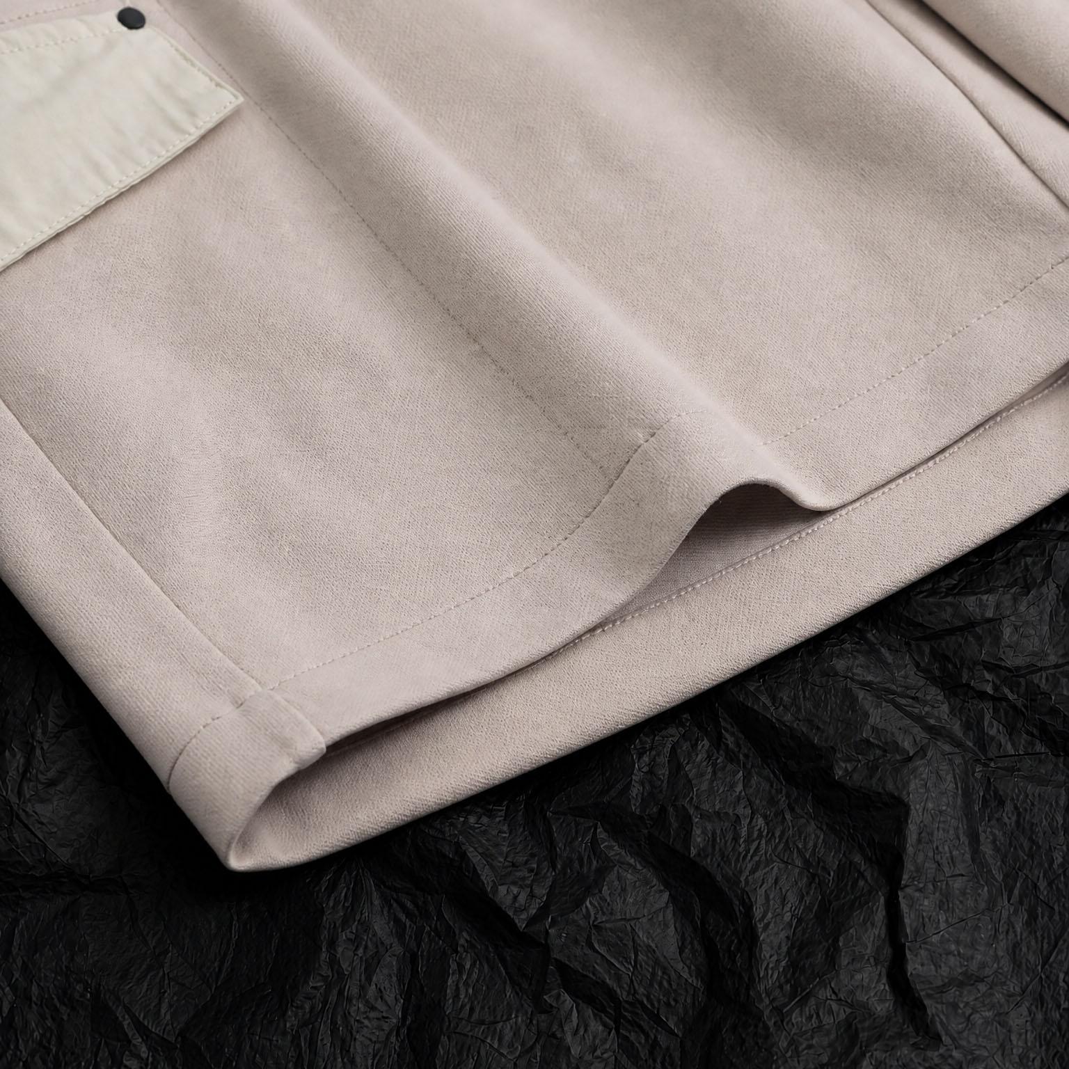 Moose Knuckles Dalon Cargo Sweatshorts - FashionPlug