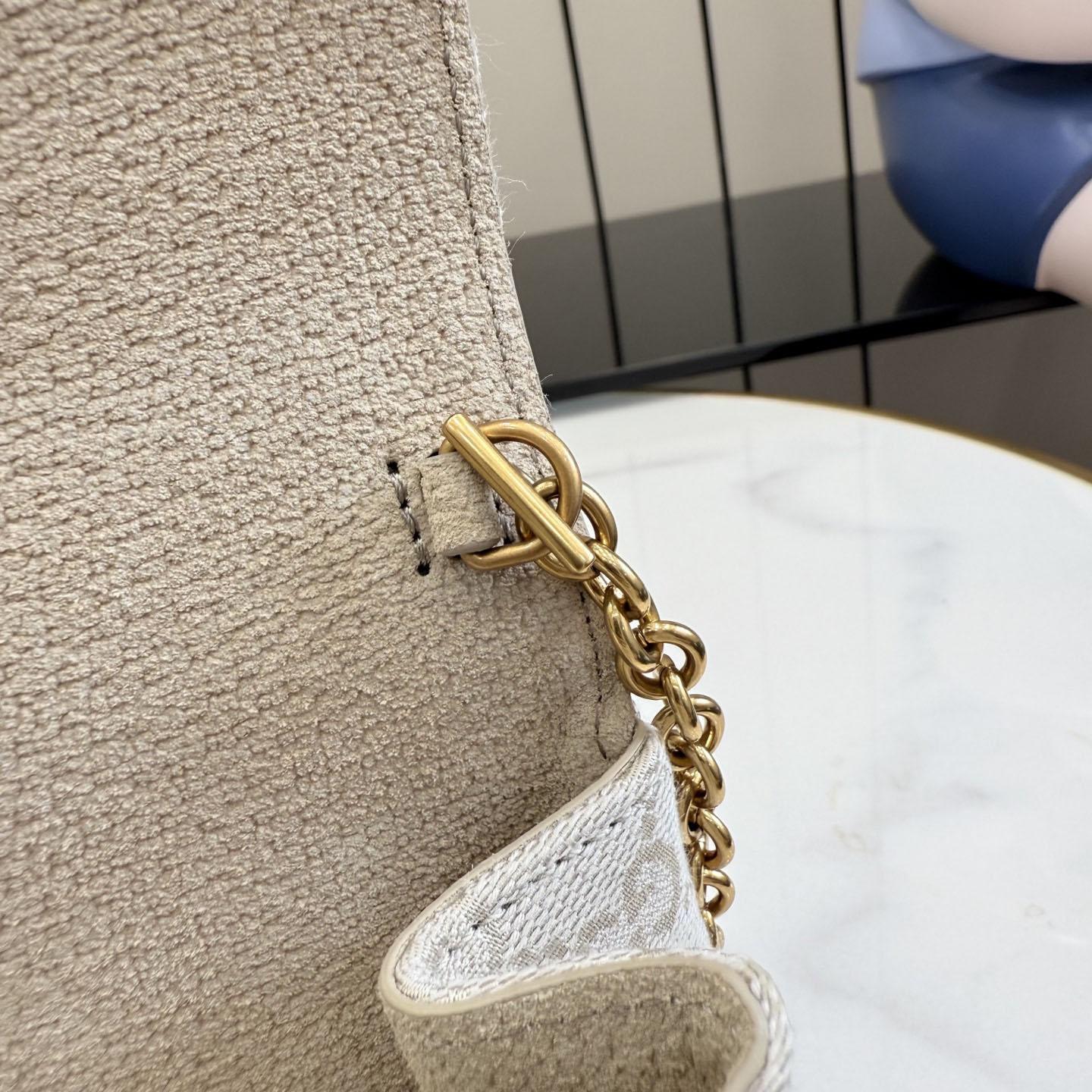 Gucci Dionysus Small Shoulder Bag 876531 - FashionPlug