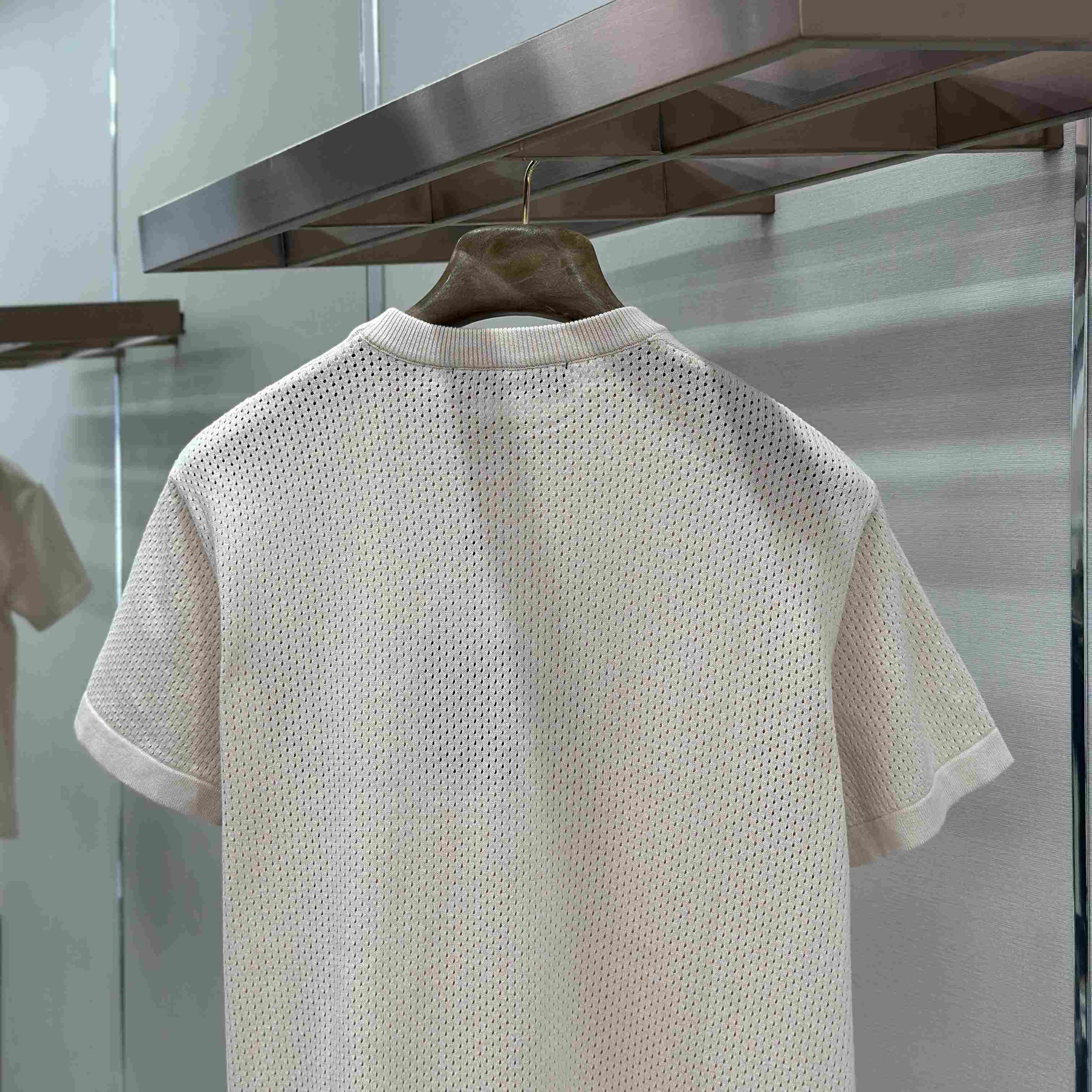 Louis Vuitton Elegant Cotton Cashmere Short-Sleeved Crewneck 1AK6XJ - FashionPlug