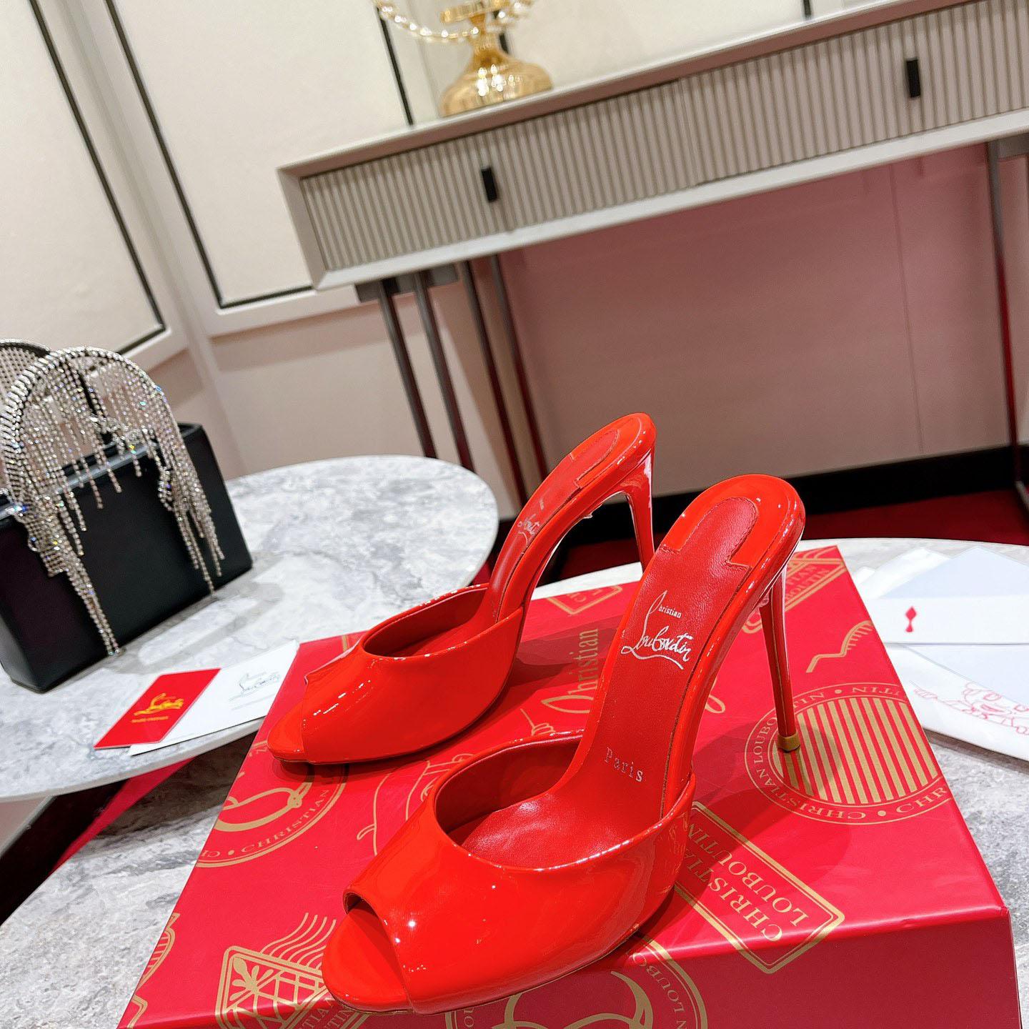Christian Louboutin Me Dolly 100MM Patent Leather Mules - FashionPlug