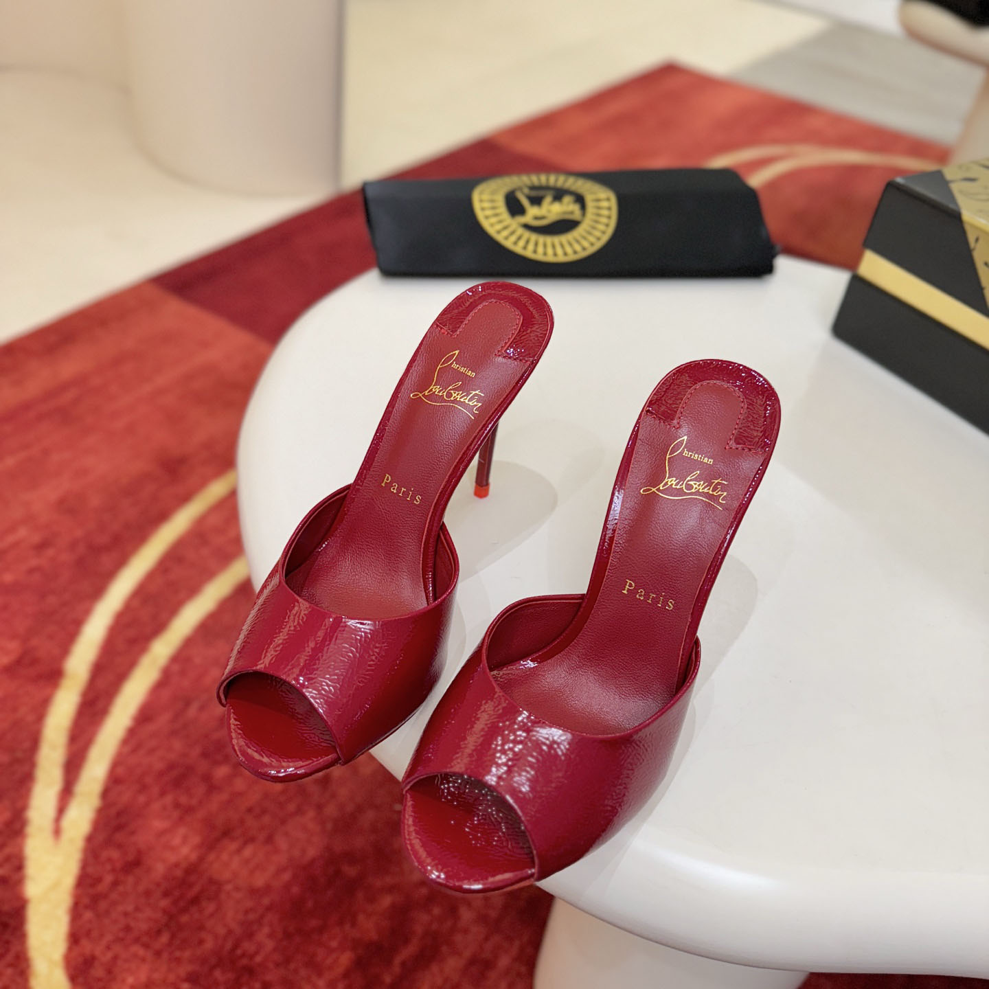 Christian Louboutin Me Dolly 100MM Patent Leather Mules - FashionPlug