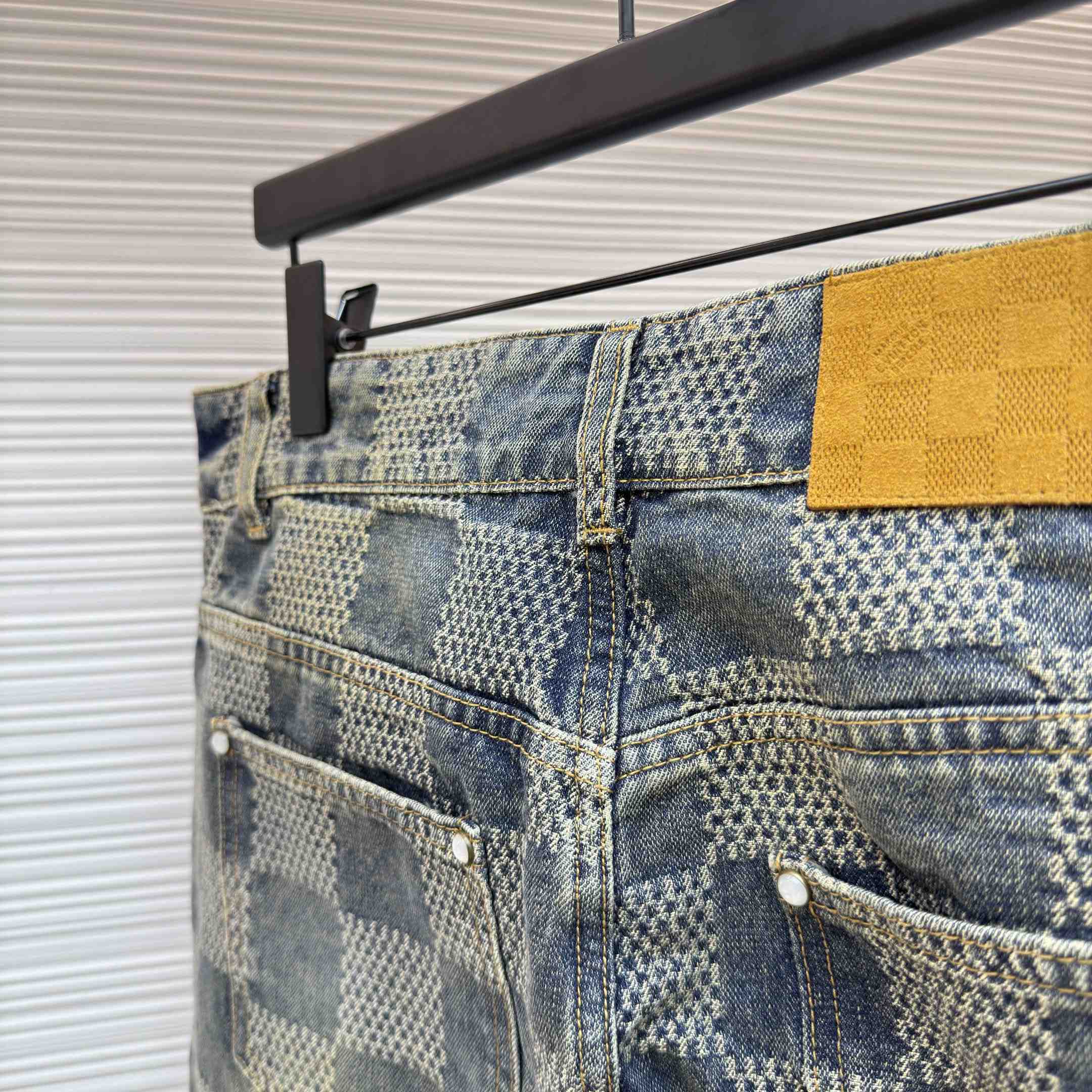 Louis Vuitton Damier Denim Skate Pants 1AFQGW - FashionPlug