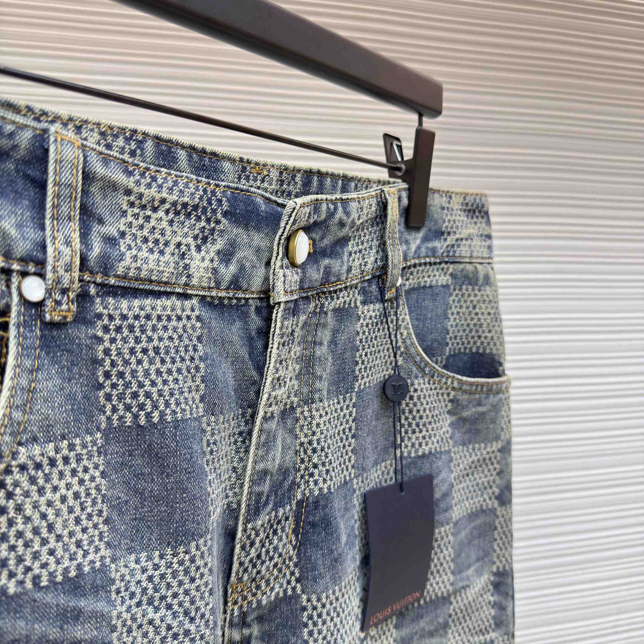 Louis Vuitton Damier Denim Skate Pants 1AFQGW - FashionPlug