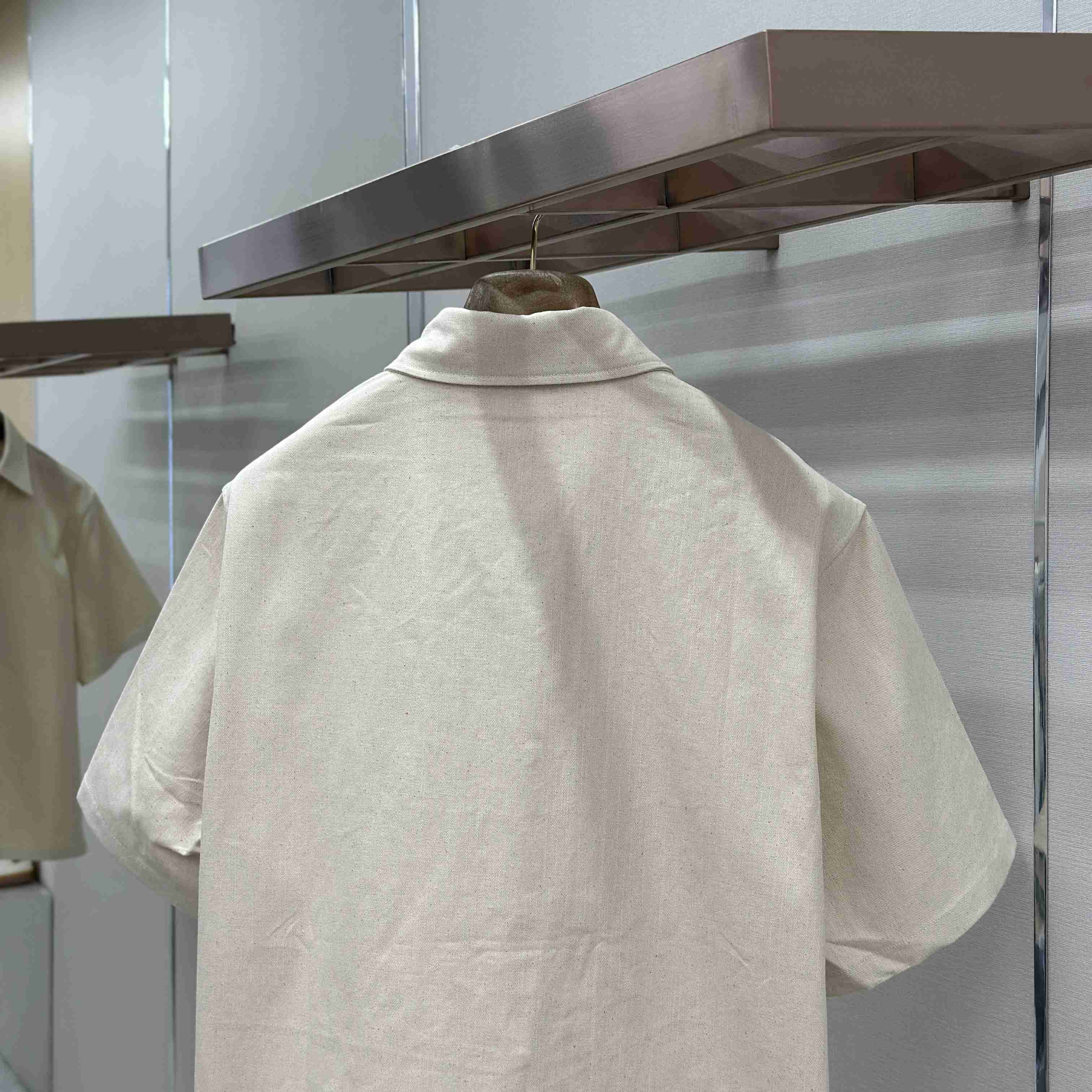 Louis Vuitton Short-Sleeved Silk-Cotton Shirt 1AK7CE - FashionPlug