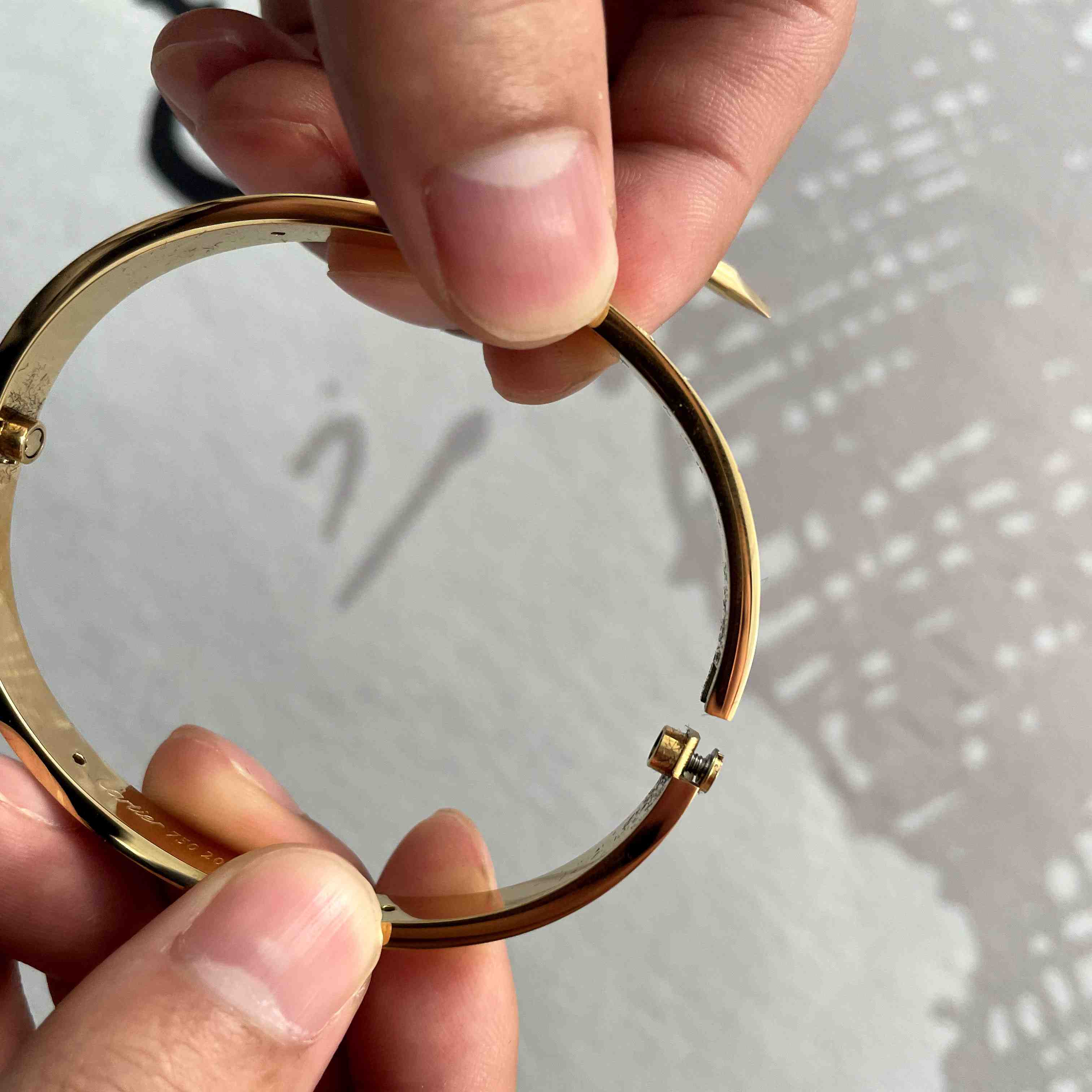 Cartier High Quality Gold Cartier Bracelet - FashionPlug