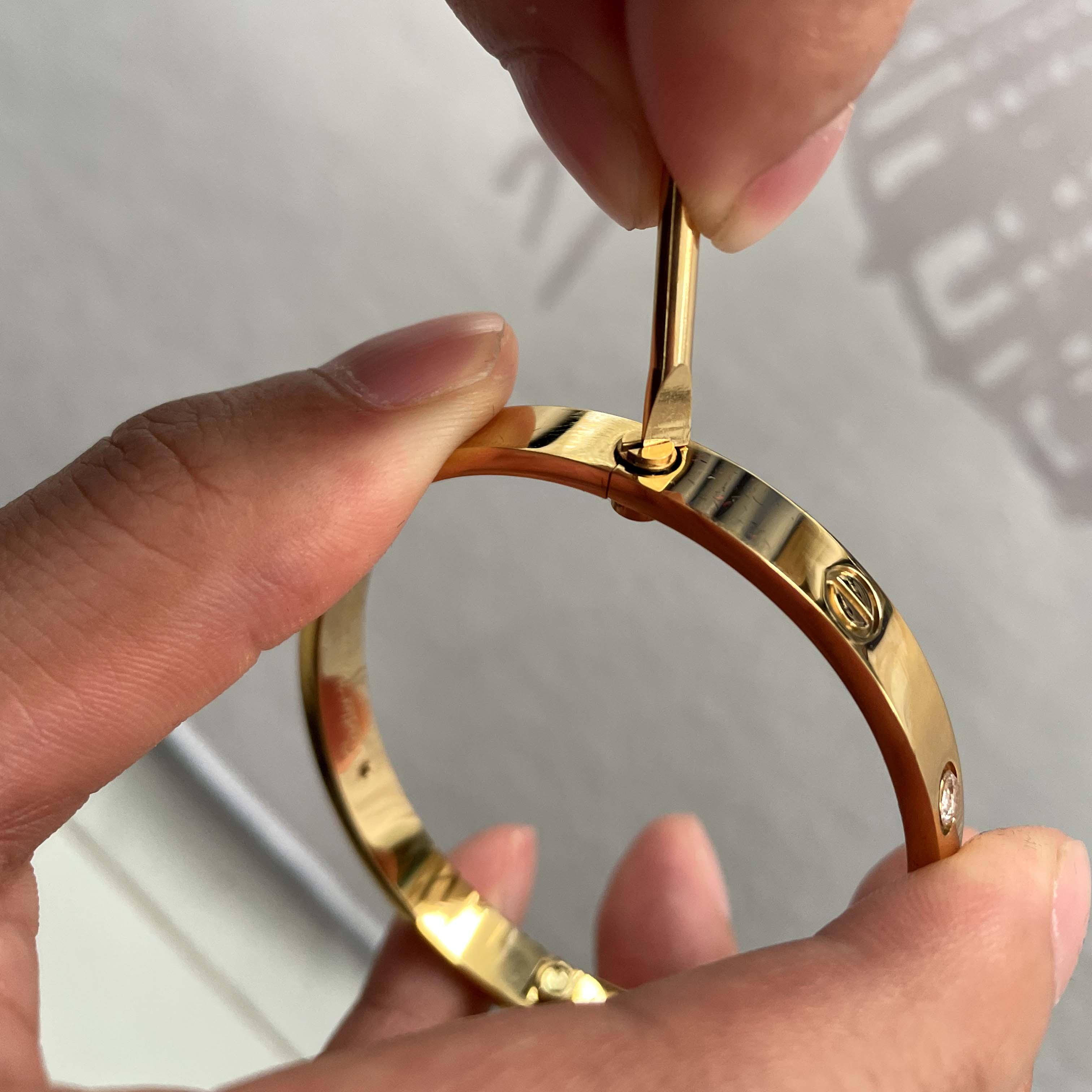 Cartier High Quality Gold Cartier Bracelet - FashionPlug