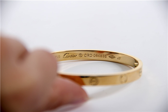 Cartier High Quality Gold Cartier Bracelet - FashionPlug
