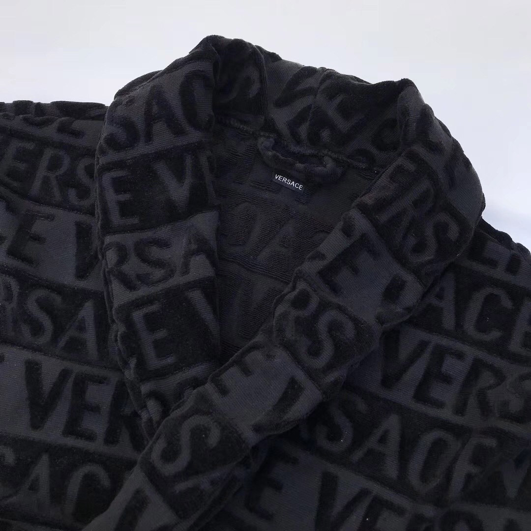 Versace Embroidered Bathrobe Black Gold - FashionPlug