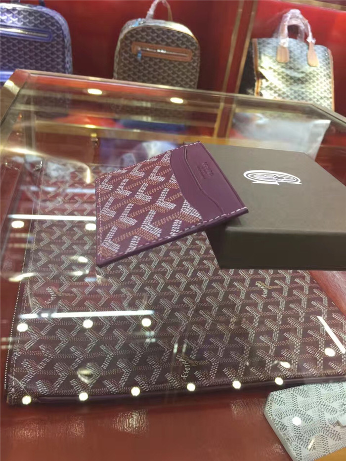 Goyard Card Holder Burgundy - FashionPlug