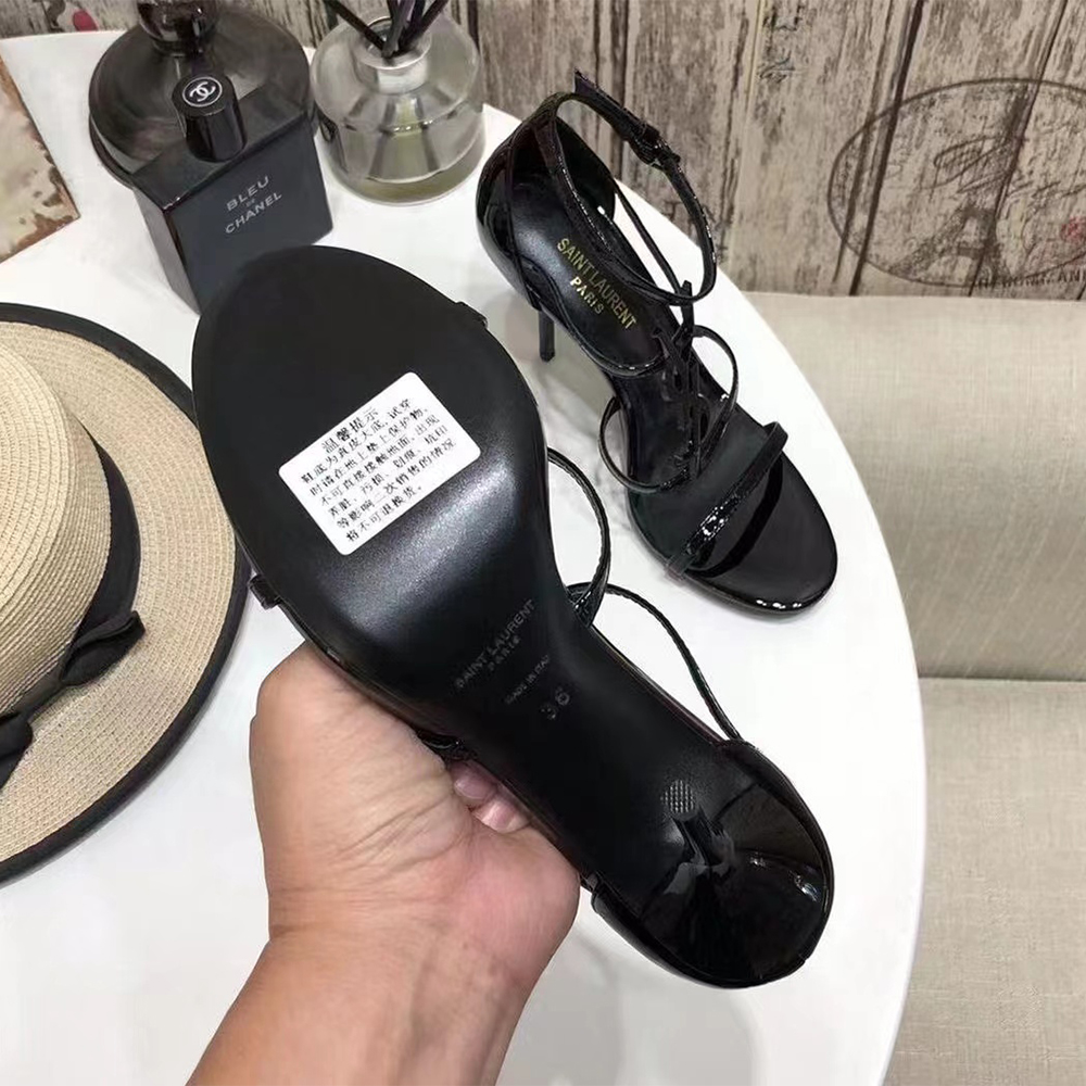 Saint Laurent Black Heels - FashionPlug