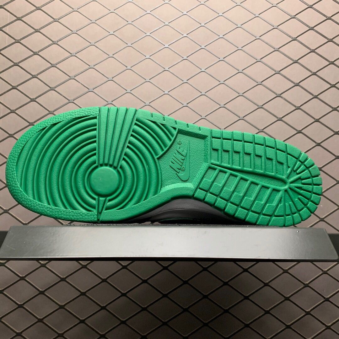 Off-White X Futura X Nike SB Dunk Low In White/Pine Green  - FashionPlug