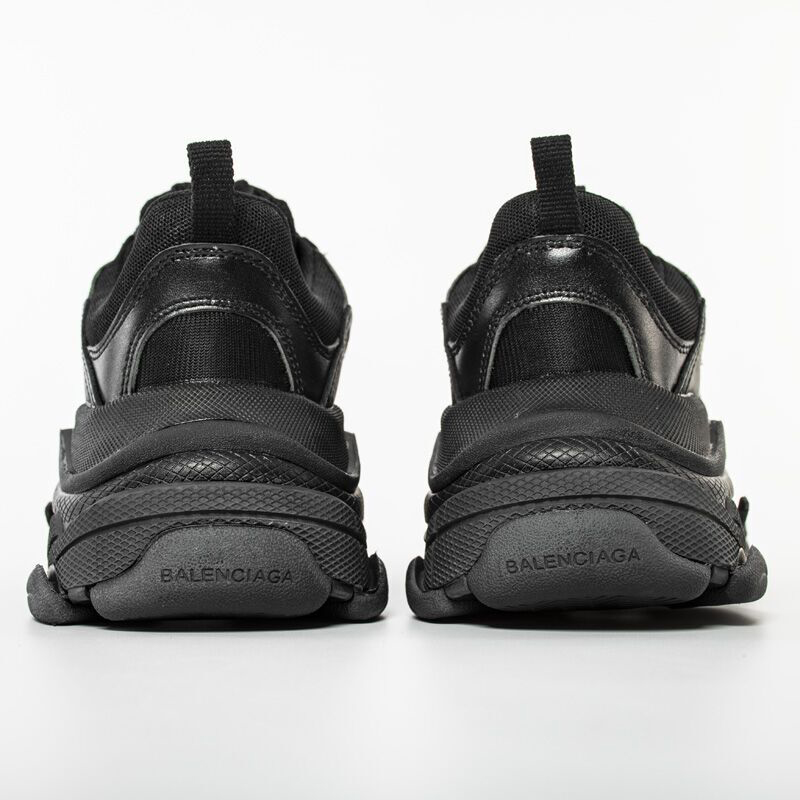 Balenciaga Triple S Trainers Black - FashionPlug