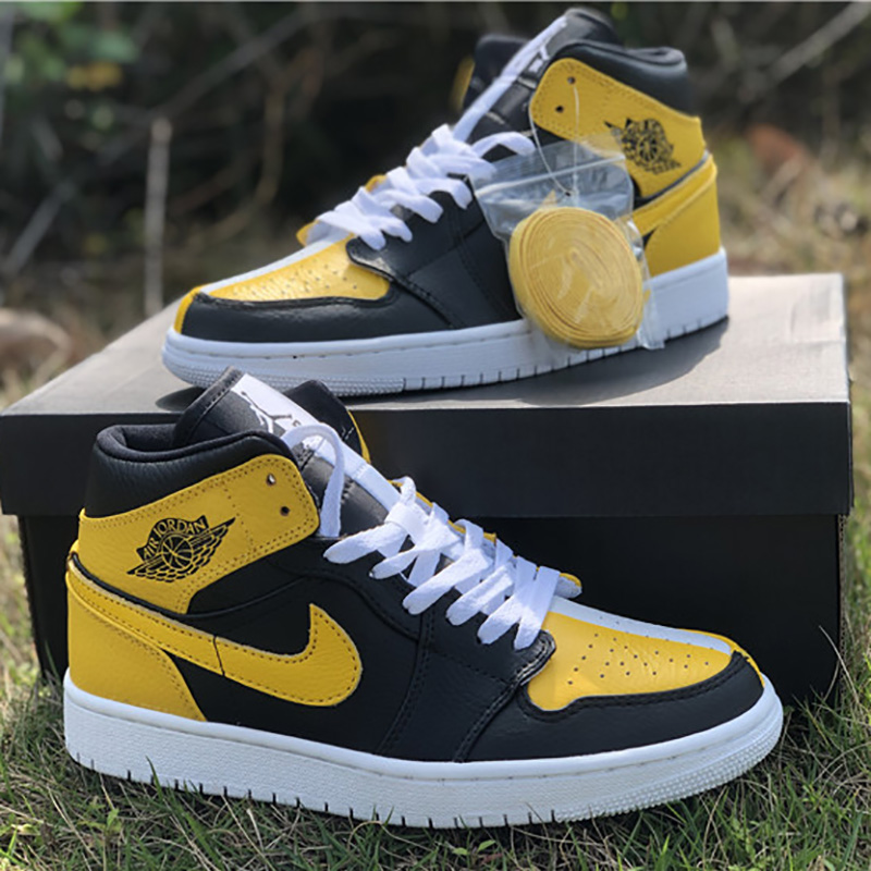 Jordan AJ1 Retro High Black/Yellow/White - FashionPlug