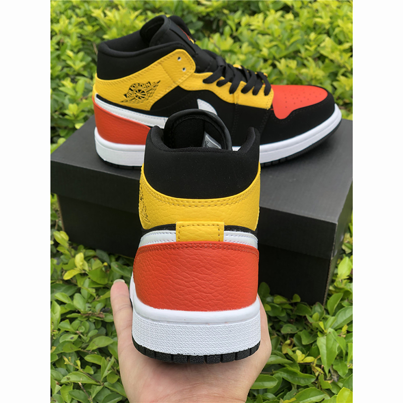 Jordan Air Jordan 1 Mid Raygun - FashionPlug