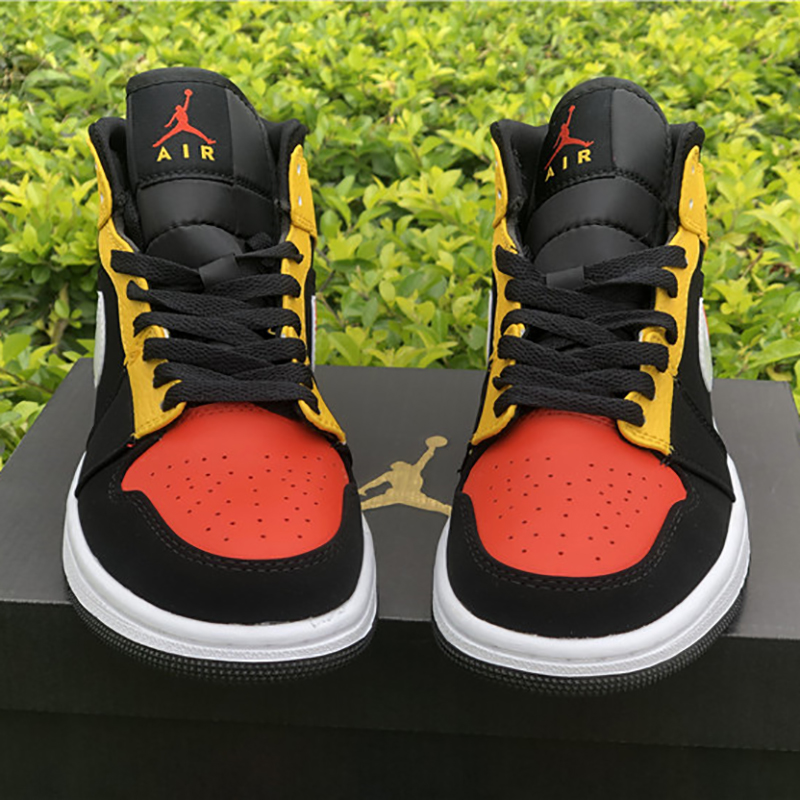 Jordan Air Jordan 1 Mid Raygun - FashionPlug