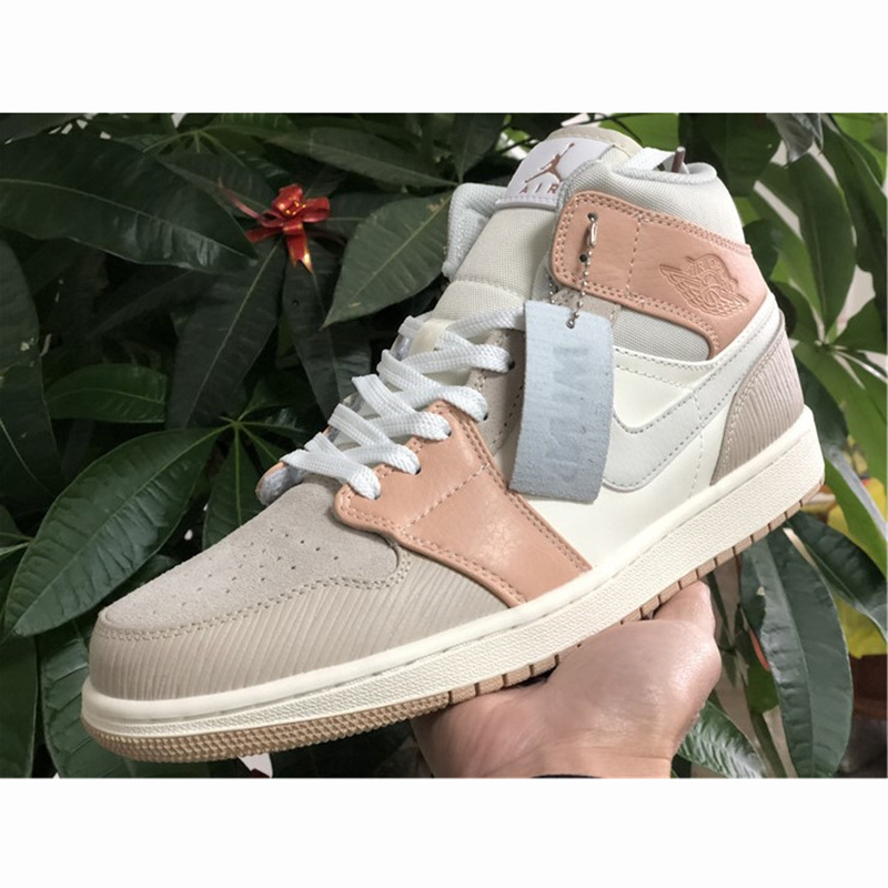 Jordan  Air Jordan 1 Mid Milan - FashionPlug