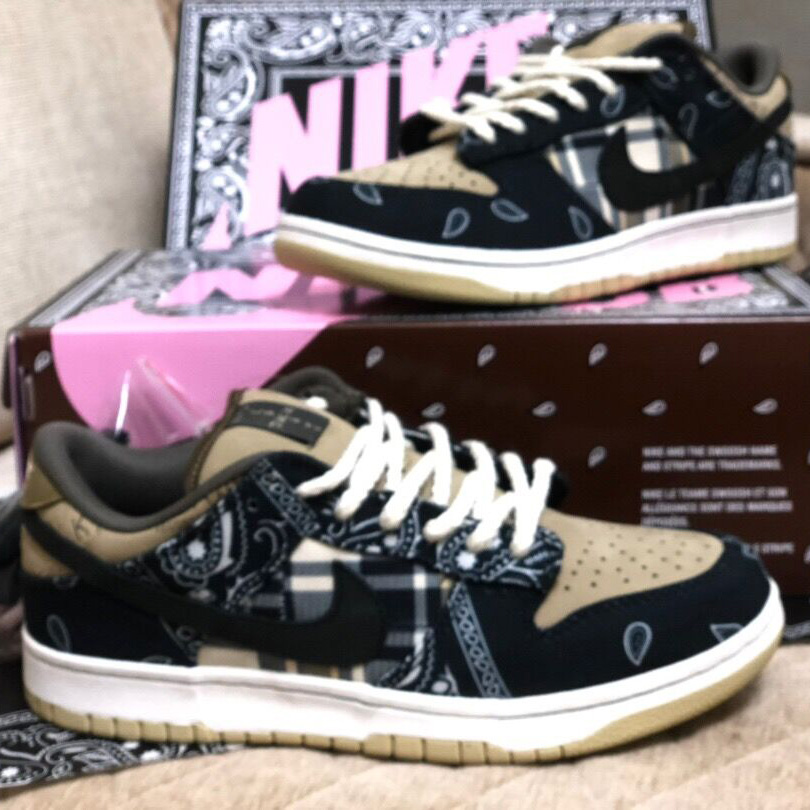 Travis Scott X Nike SB Dunk Low  - FashionPlug