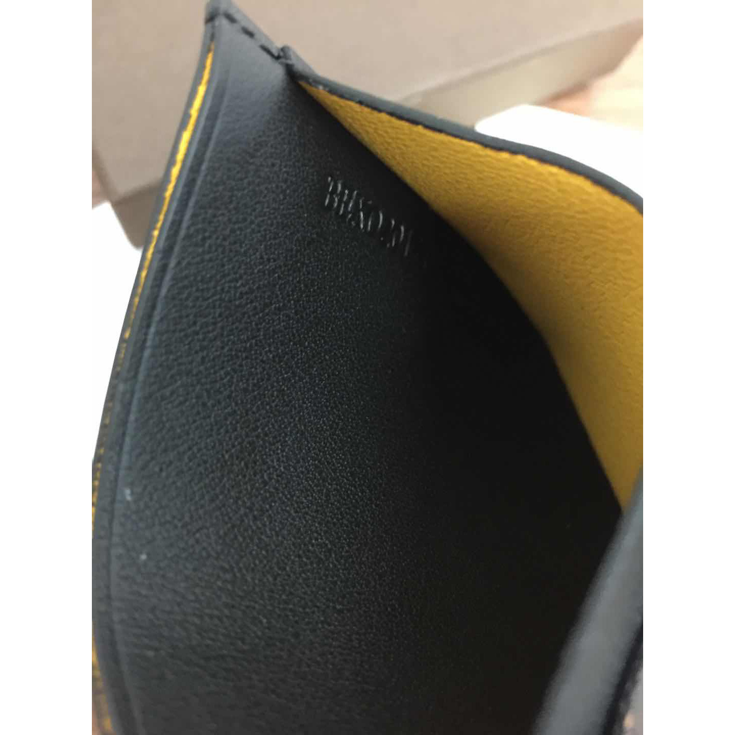 Goyard Card Holder  - FashionPlug