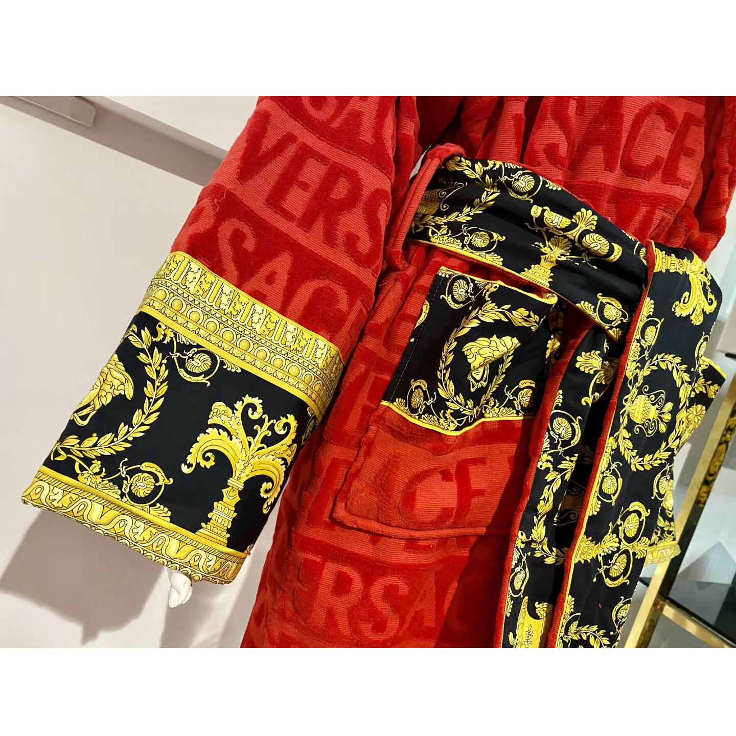 Versace Baroque Logo Jacquard Red Bathrobe - FashionPlug