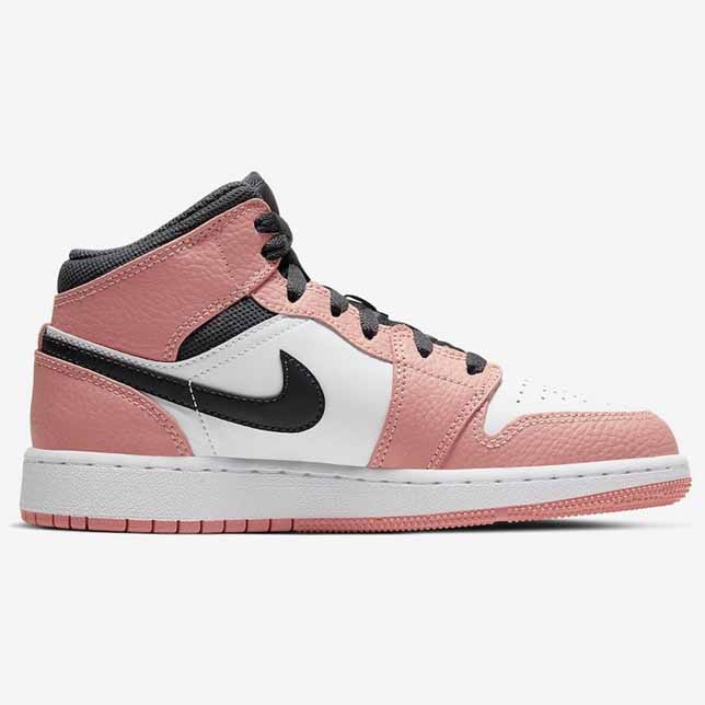 Jordan AJ1 Sneakers - FashionPlug