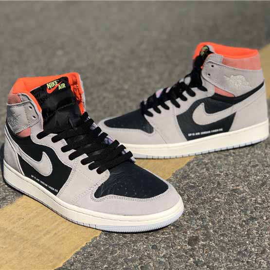 Jordan AJ1 High OG Sneakers - FashionPlug