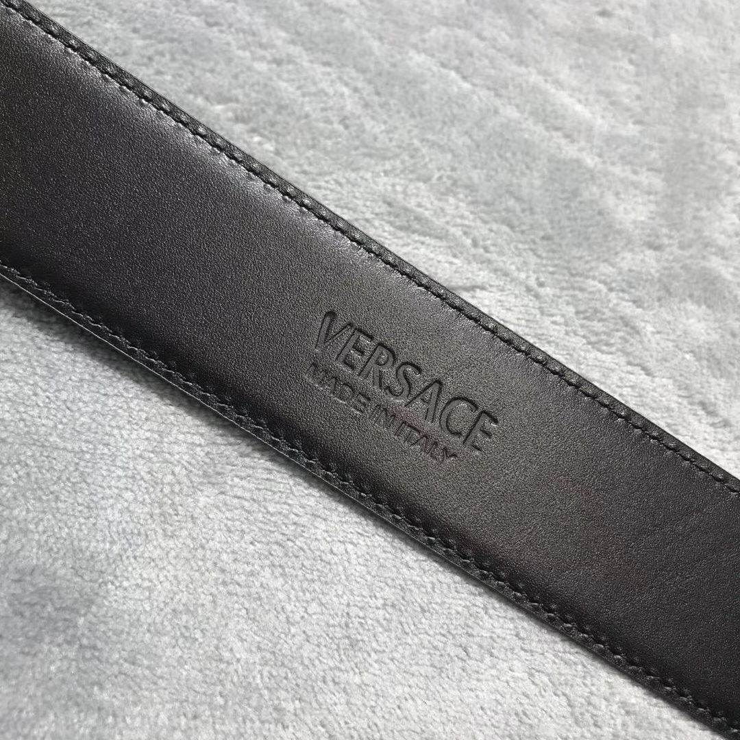 Versace Medusa Head Leather Belt - FashionPlug