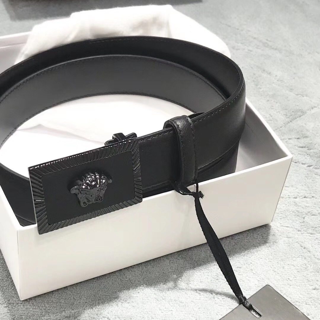 Versace Medusa Head Leather Belt - FashionPlug