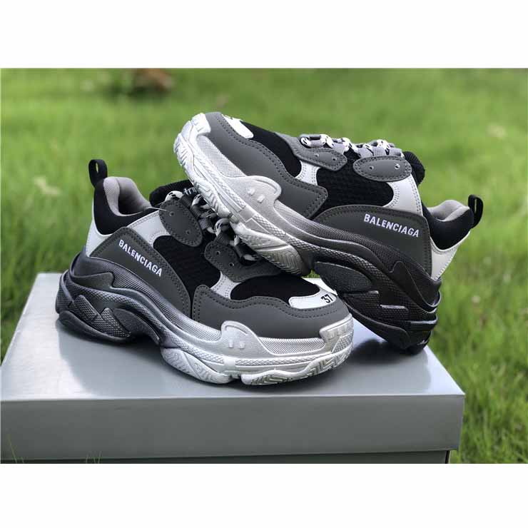 Balenciaga Triple S Sneaker  - FashionPlug