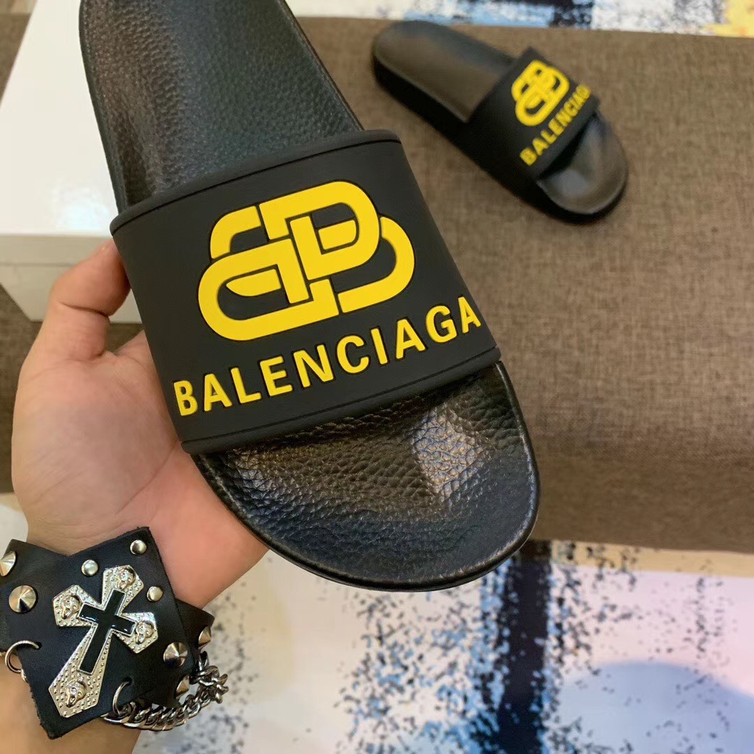 Balenciaga Bb Slide Sandal - FashionPlug