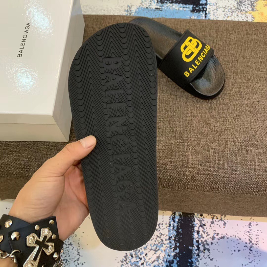 Balenciaga Bb Slide Sandal - FashionPlug