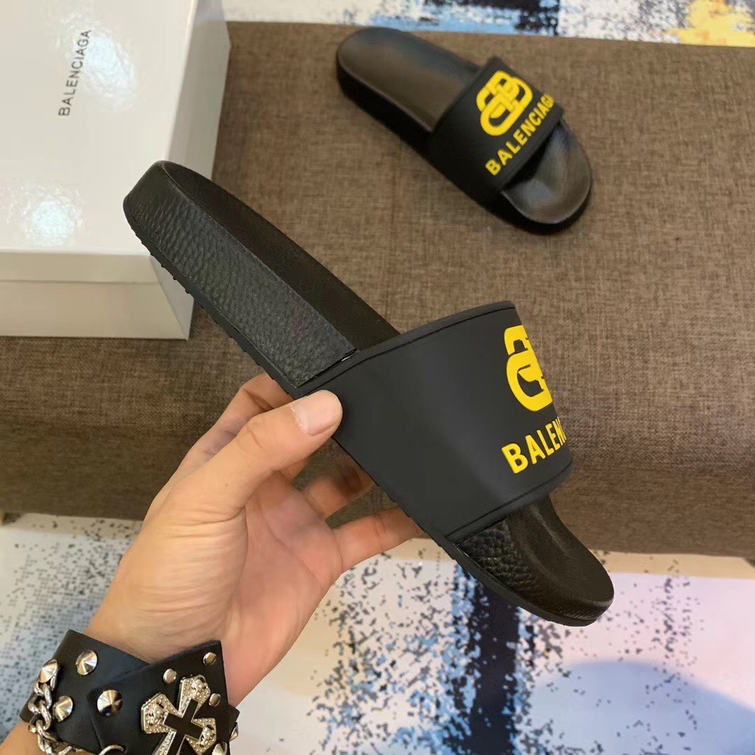 Balenciaga Bb Slide Sandal - FashionPlug