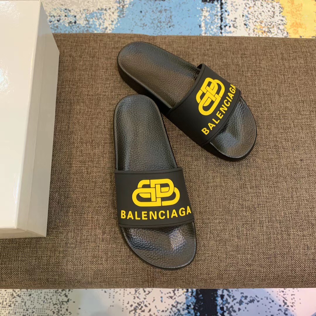 Balenciaga Bb Slide Sandal - FashionPlug