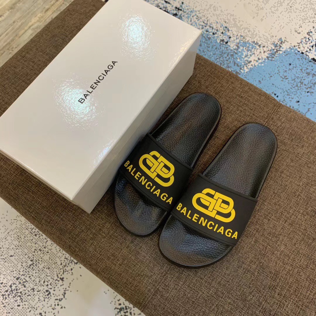 Balenciaga Bb Slide Sandal - FashionPlug