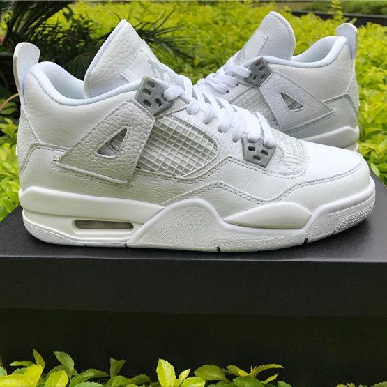 Jordan AJ4 Sneaker - FashionPlug