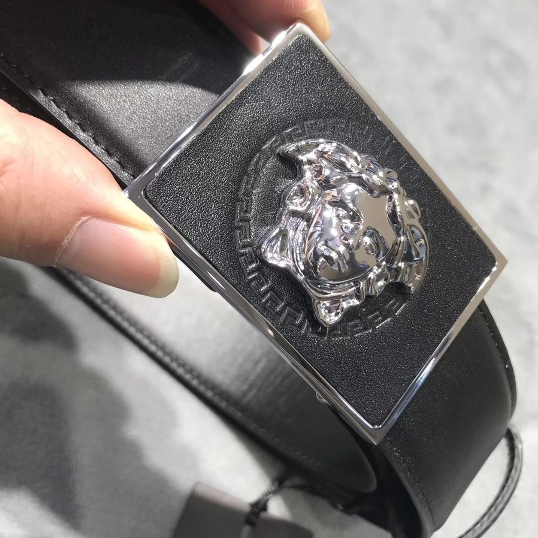 Versace Medusa Head Leather Belt - FashionPlug
