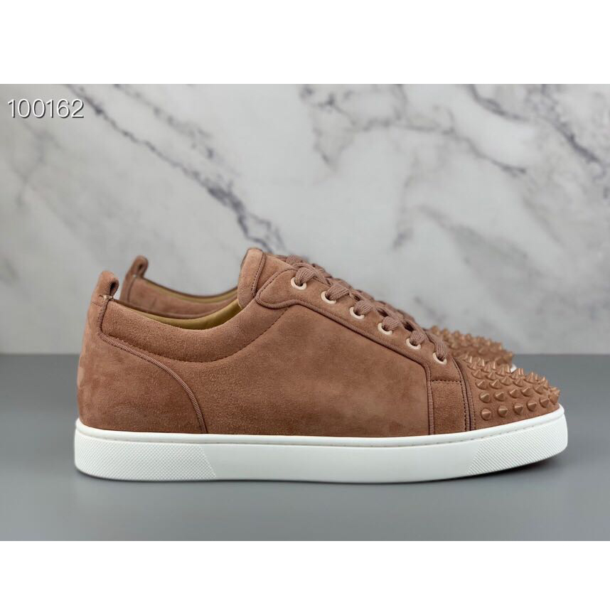 Christian Louboutin Sneaker - FashionPlug