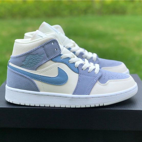 Jordan AJ1 Mid DA4666-100  - FashionPlug