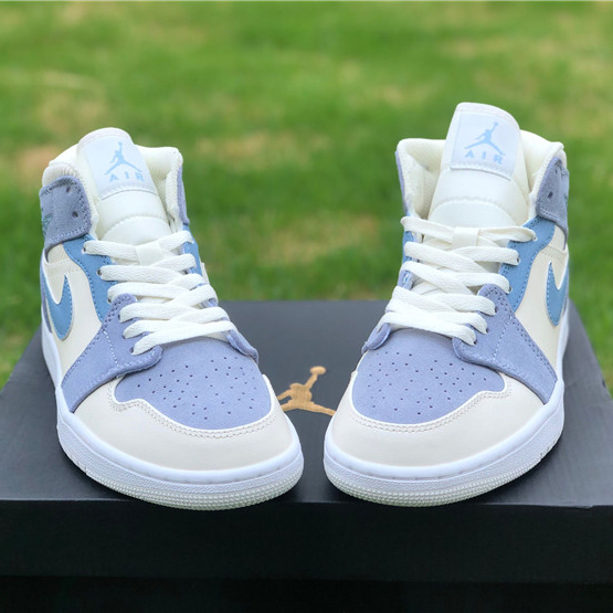 Jordan AJ1 Mid DA4666-100  - FashionPlug