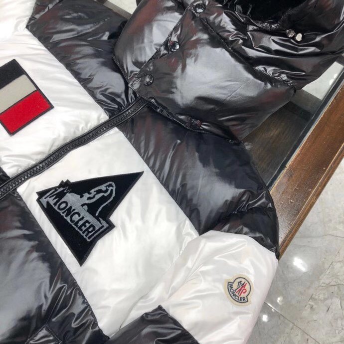 Moncler Logo Patch Padded Jacket - FashionPlug