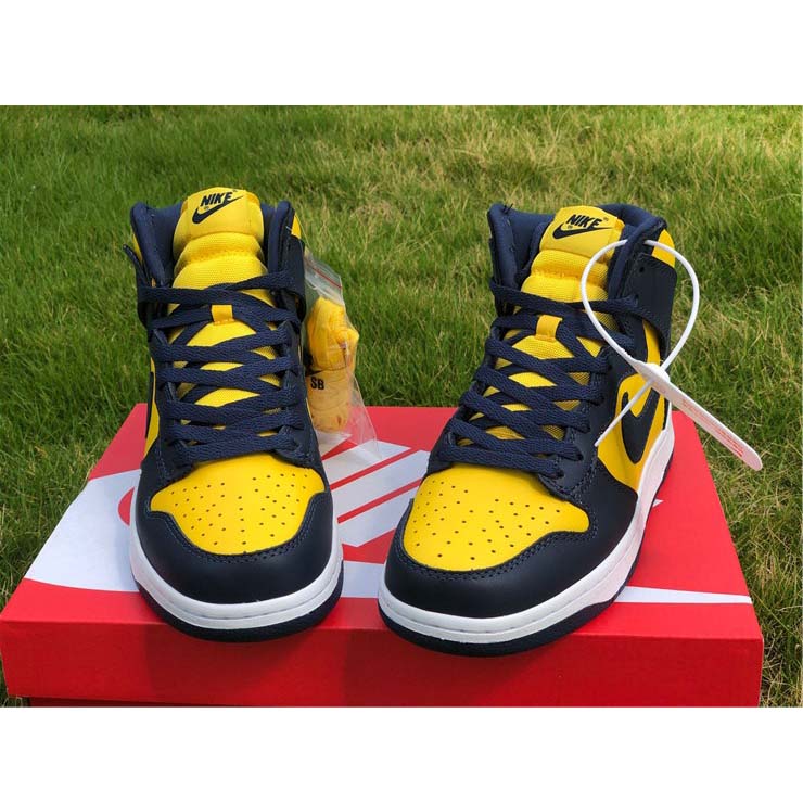 Nike Dunk High 'Michigan' CZ8149-700  - FashionPlug